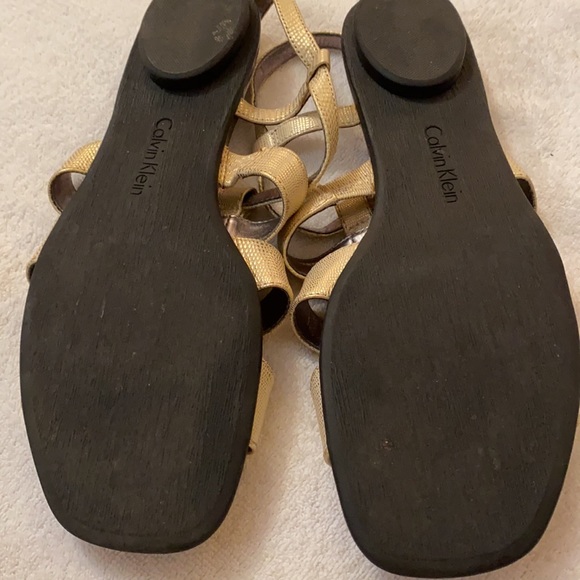 Calvin Klein strappy sandals - Picture 5 of 5